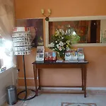 Ξενοδοχείο Isis 3*