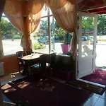 Isis Hotel