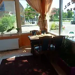 Isis Hotel