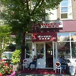Hotel Isis