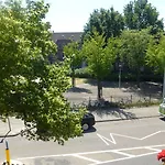 Isis Ξενοδοχείο