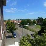 Ξενοδοχείο Isis 3*