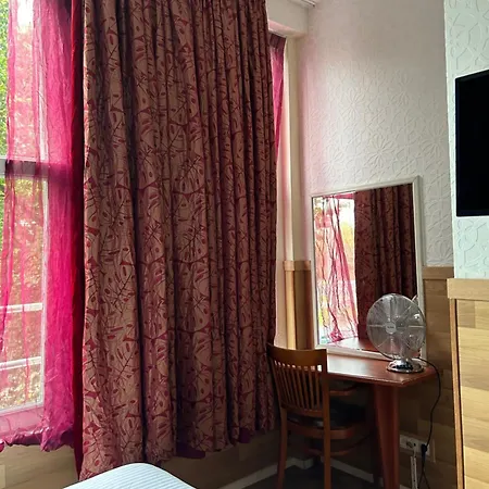 Isis 3* Amsterdam