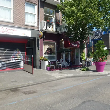 Isis Hotell